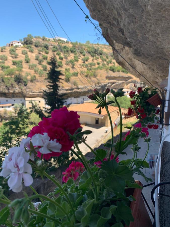 Гостевой дом Casa Cueva "Las Calcetas" Setenil De Las Bodegas Экстерьер фото